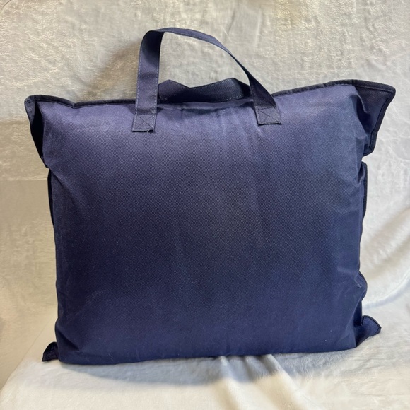 Luxury Home Down Alternative Comforter Cream Full/Queen New Unopened Blanket - Picture 2 of 4